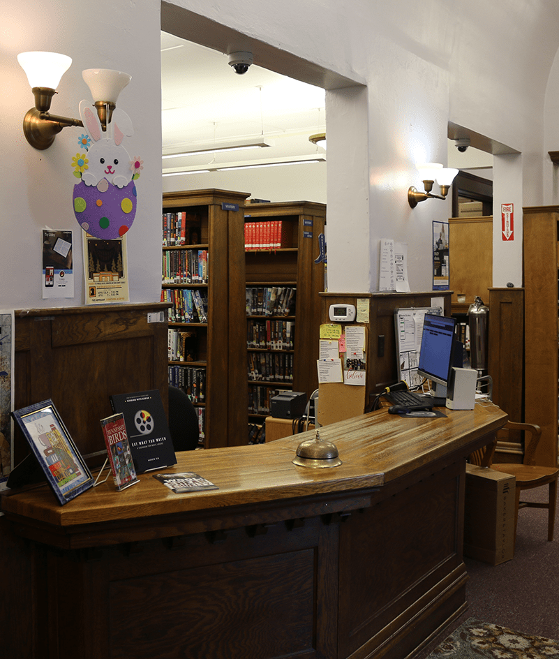 Harriman Public Library Front Desk